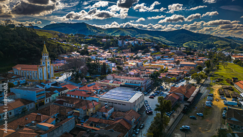 Passa Quatro Paisagem Sul De Minas Gerais Maria Fumaça Trem Turístico Serra Da Mantiqueira Natureza Colinas Verdes Campos Tranquilos Aldeias Pitorescas Rios Trilhos Ferroviários Estações Históricas photo