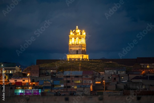 Sestieri square city - Torre Huaichu