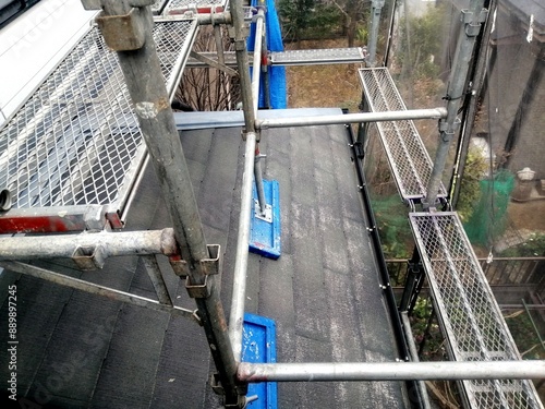 木造住宅の外壁塗装工事の足場の踏板