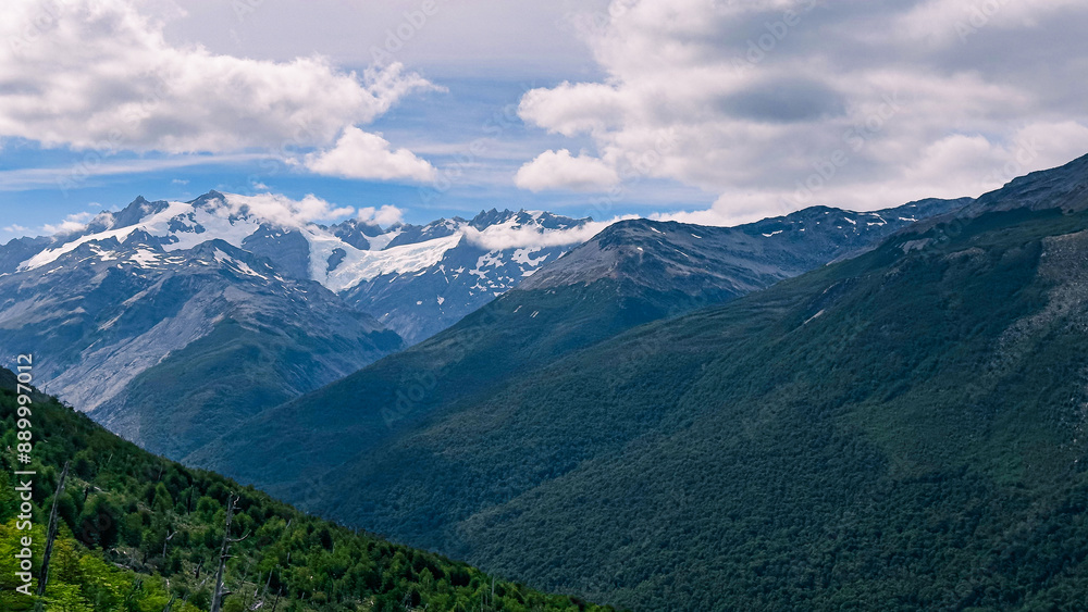 Fototapeta premium Panoramic view of the Mosco Glacier. Villa O'Higgins, Patagonia Chile