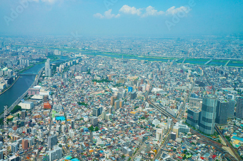 上空から見た都会の街 photo