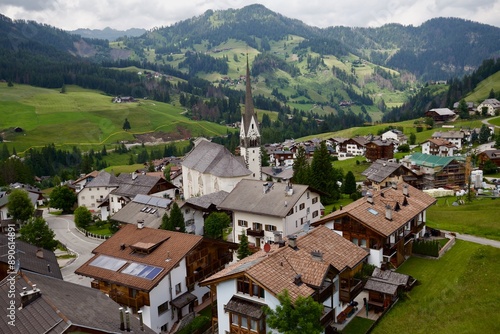 Paese di Badia in Alta Badia