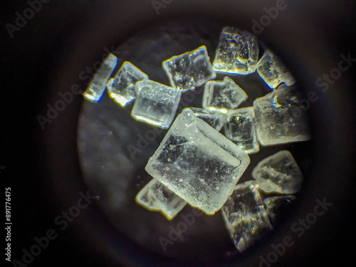 Quadro su tela Sugar Crystals Geometric Structure Examined Under Microscope Panel