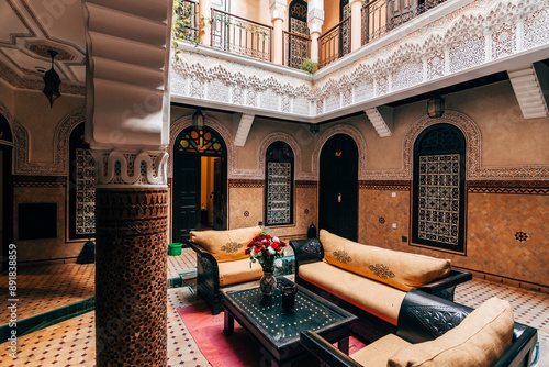 Obraz na płótnie inside a riad courtyard in marrakech, morocco w salonie