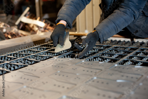 Laser cutting of metal on a lathe with the program.