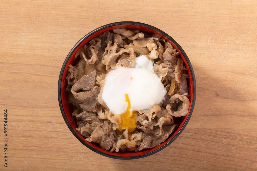 Fototapeta premium 温たま牛丼