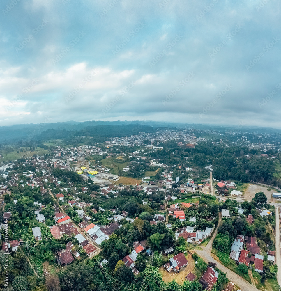 Fototapeta premium Panorama de la Ciudad de Coban 