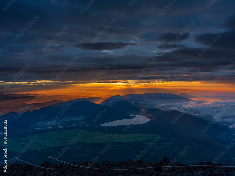 Obraz premium Watching Sunrise at the Summit of Mount Fuji, Japan dated 18 July 2024