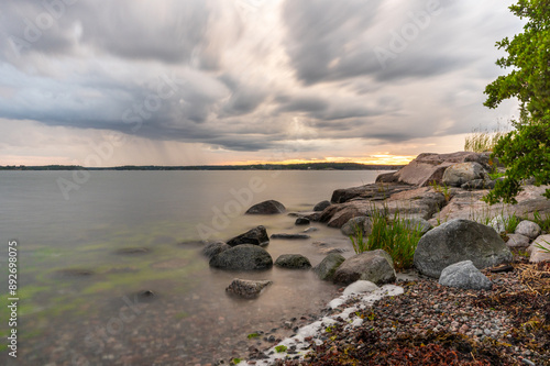 Photography Langzeitbelichtung von Wasser und Wolken im Schärengarten in der Nähe von Stockh