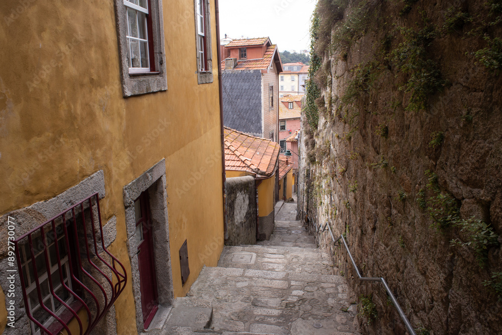 Fototapeta premium ancient narrow streets with stairs in portugal