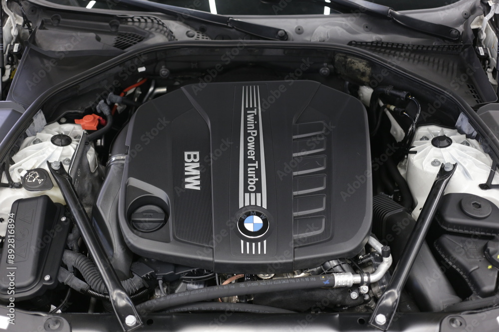 Foto de Twin Power Turbo gasoline engine. BMW sport engine or motor
