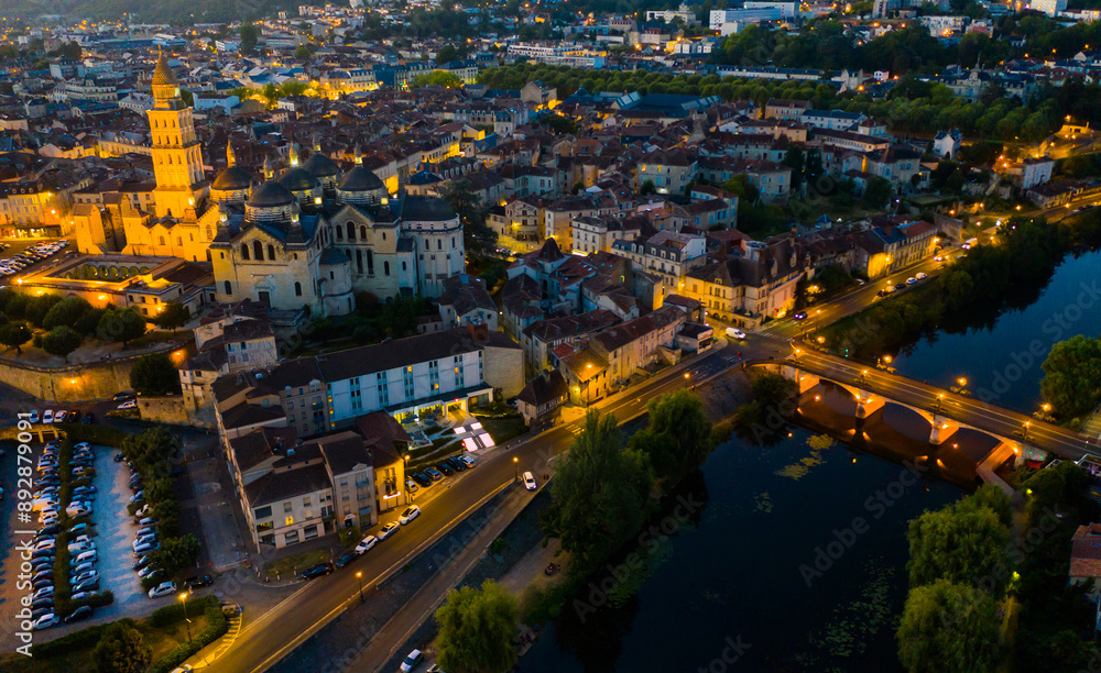 Naklejka premium Scenic aerial view of French commune of Perigueux at night