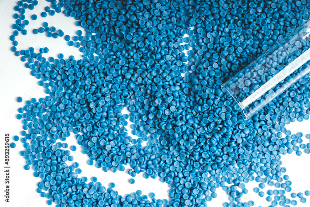 Blue plastic grain, plastic polymer granules,hand hold Polymer pellets, Raw materials for making water pipes, Plastics from petrochemicals and compound extrusion, resin from plant polyethylene. Blue plastic grain, plastic polymer granules,hand hold Polymer pellets, Raw materials for making water pipes, Plastics from petrochemicals and compound extrusion, resin from plant polyethylene.