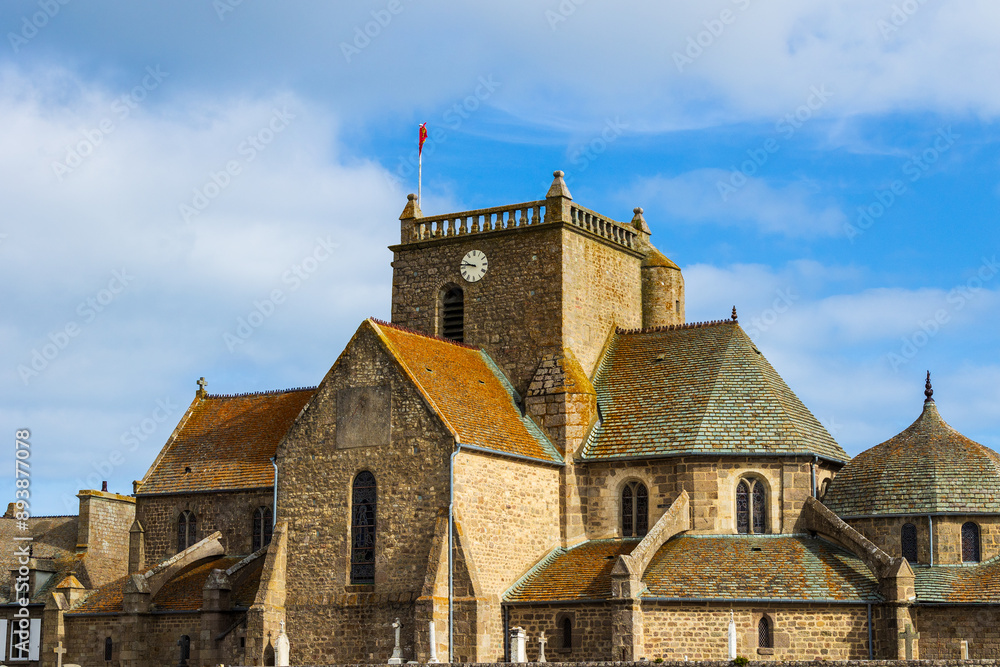 Église Saint-Nicolas, au bord de la mer, à Barfleur Église Saint-Nicolas, au bord de la mer, à Barfleur