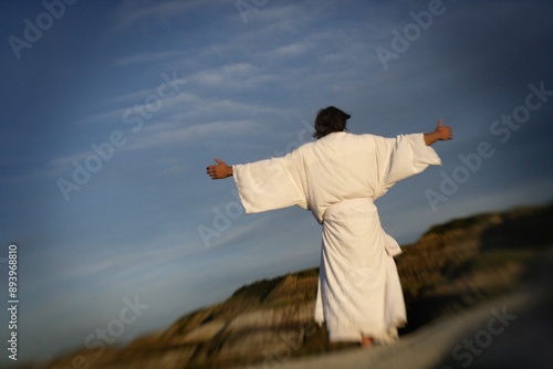Φωτογραφία Man With Outstretched Arms