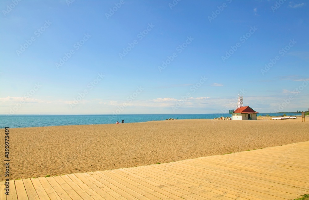 Obraz premium Virtually Empty Beach