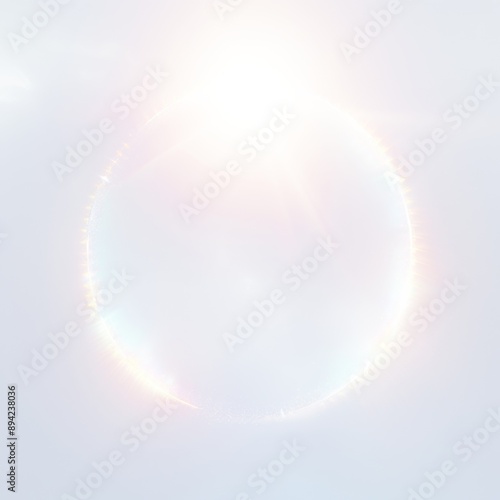 白背景、エレガントな虹の後光の中心にある霧