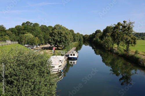 Le canal de l'Est, ville de Commercy, département de la Meuse, France