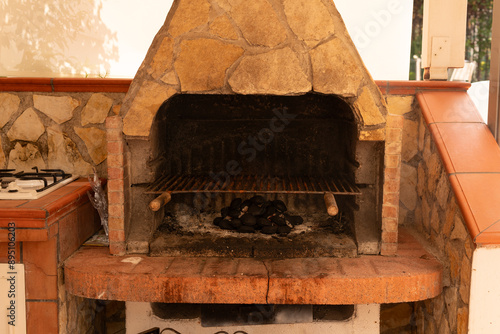 Outdoor Stone Grill Ready f...