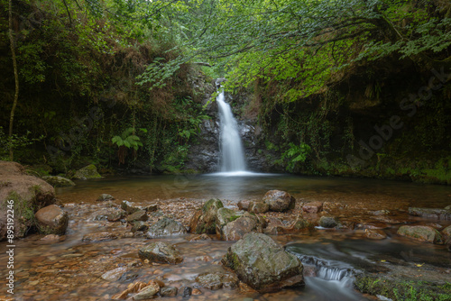Konstfotografi View of one of the spectacular Lamiña waterfalls, on the Barcenillas River, in C