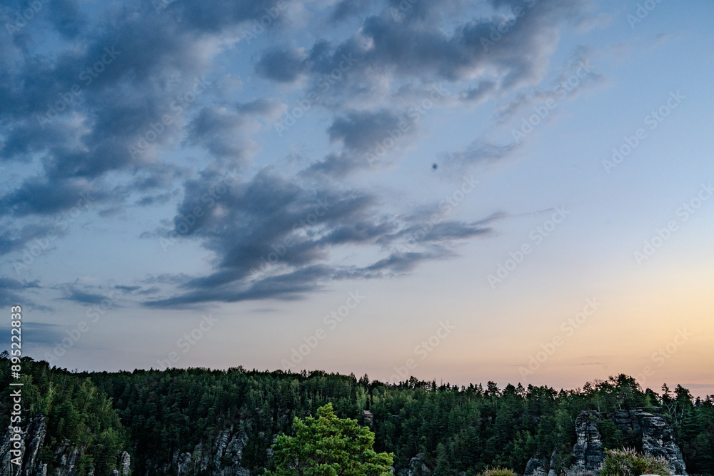 Sonnenaufgang – Blaue Stunde in der Sächsischen Schweiz – Bastei - Elbsandsteingebirge Sonnenaufgang – Blaue Stunde in der Sächsischen Schweiz – Bastei - Elbsandsteingebirge