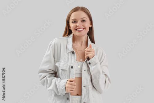 Pretty young woman in styli...
