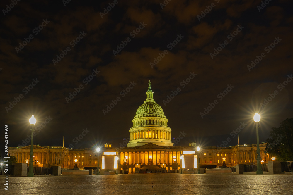 Fototapeta premium Capitol building. Capitol hill, Washington DC. Majestic Congress is a landmark. Central Capitol houses government. Capitols hill. Neoclassical Capitol signifies governance.