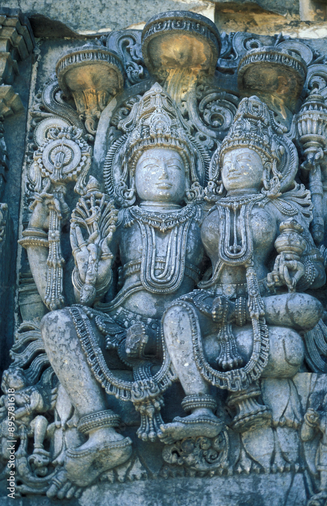 INDIA KARNATAKA BELUR CHENNAKESHAVA TEMPLE INDIA KARNATAKA BELUR CHENNAKESHAVA TEMPLE