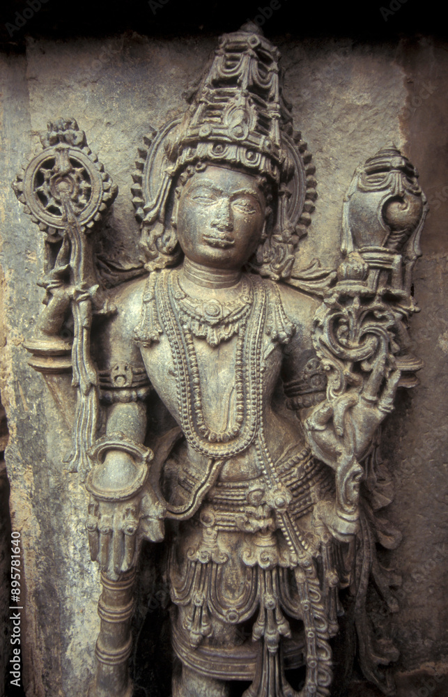 INDIA KARNATAKA BELUR CHENNAKESHAVA TEMPLE INDIA KARNATAKA BELUR CHENNAKESHAVA TEMPLE