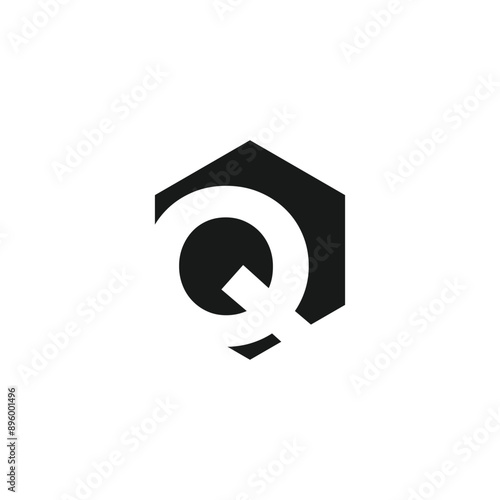 Letter Q logo design vector with universal form and creative idea icon