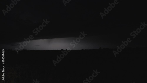 Gewitter mit starken Blitzeinschlägen in Deutschland