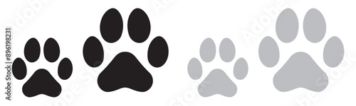 Cat and dog paw prints vetor set.