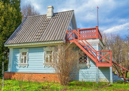 Canvastavla The house of the writer Chekhov in the Melikhovo estate