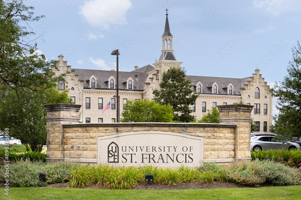 Foto de Joliet, IL, USA - July 24, 2024: The University of St. Francis
