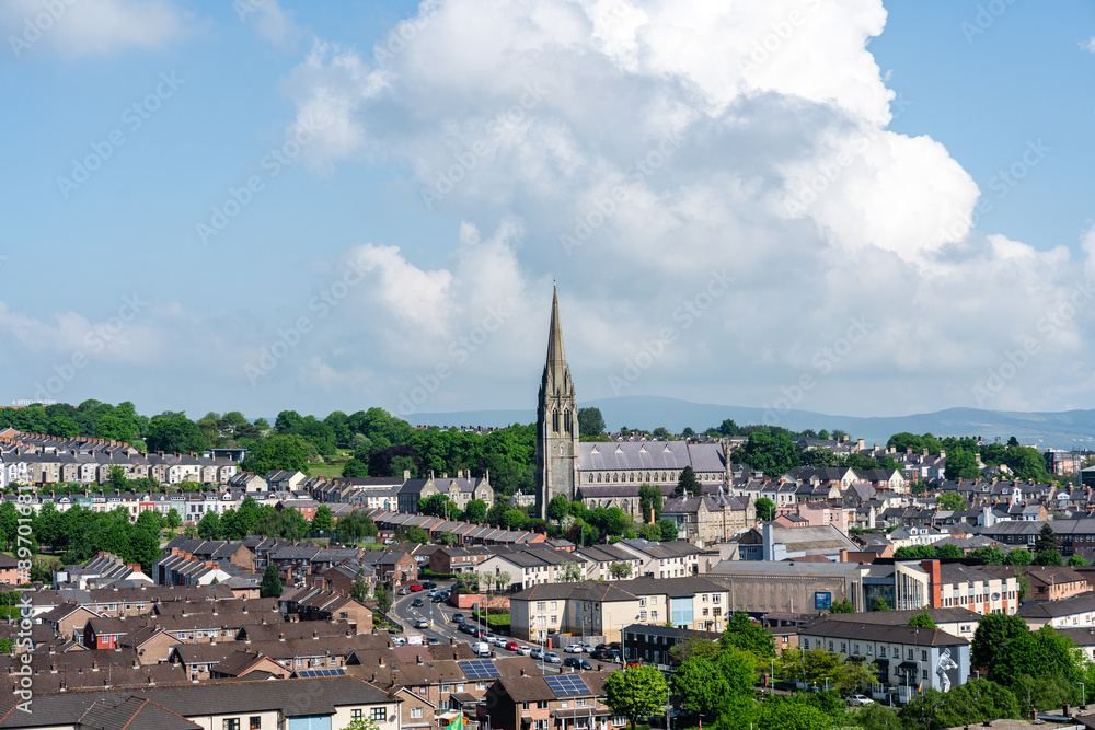 Ausblick über Londonderry Derry Stadt Nordirland County Derry Ausblick über Londonderry Derry Stadt Nordirland County Derry