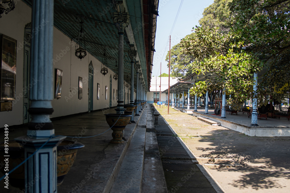 Obraz premium A Covered Corridor of a Traditional Building in Solo, Indonesia.