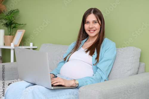 Beautiful pregnant business...