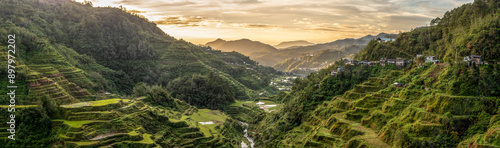 Schilderij op canvas Panoramic view of the Banaue Rice Terraces valley