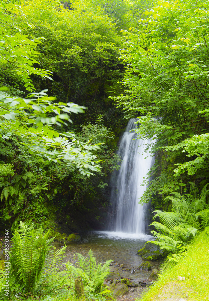 Putzubeltz in Arantza. The Putzubeltz waterfall is located in the town of Arantza, Navarra. Putzubeltz in Arantza. The Putzubeltz waterfall is located in the town of Arantza, Navarra.