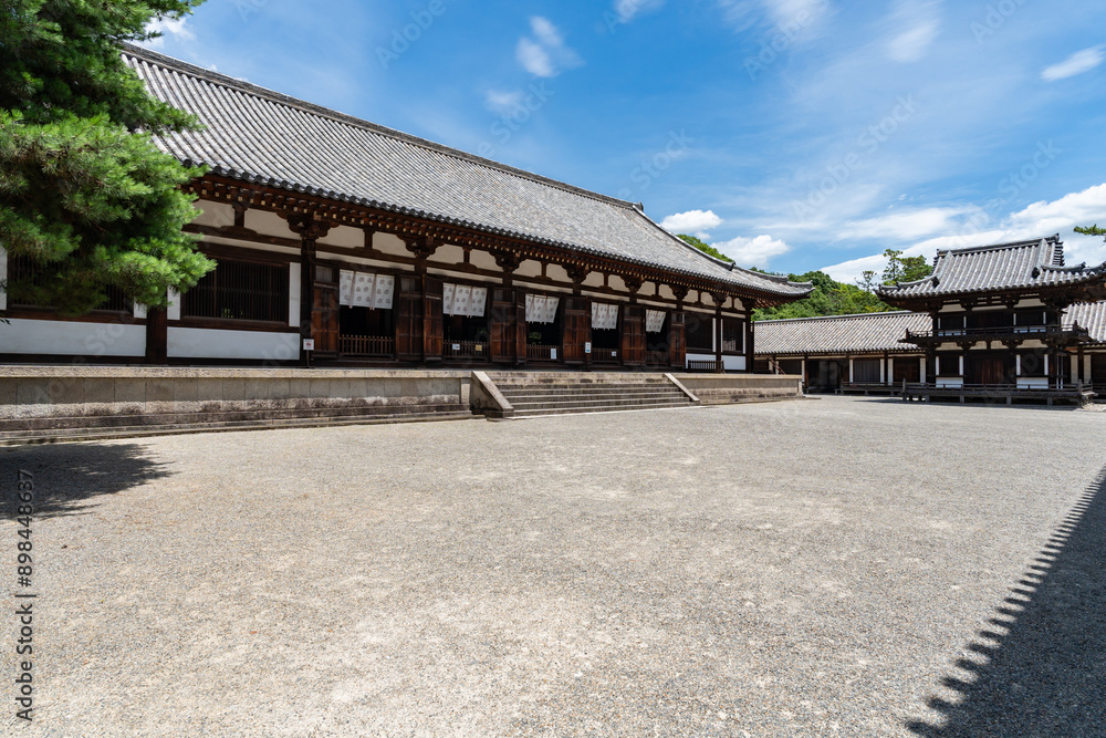 Fototapeta premium 唐招提寺
