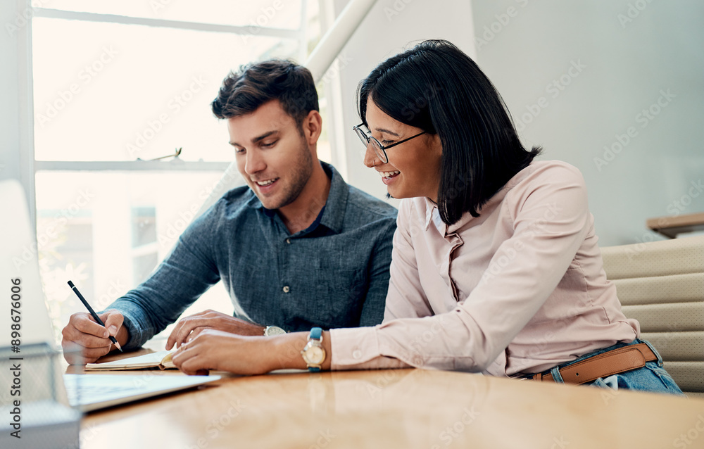 Obraz premium Business people, laptop and planning with teamwork, connection and conversation for startup, project and internet. Cooperation, ideas and employees with computer, online reading and apply for funding