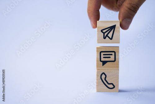 Connecting with Customers: Modern Business Communication Ideas