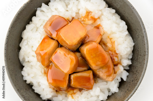 Obraz na płótnie まぐろの角煮 w salonie