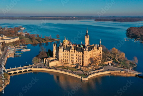 Schweriner Schloss am Schweriner See UNESCO Welterbe, Residenzensemble, Sehenswürdigkeit