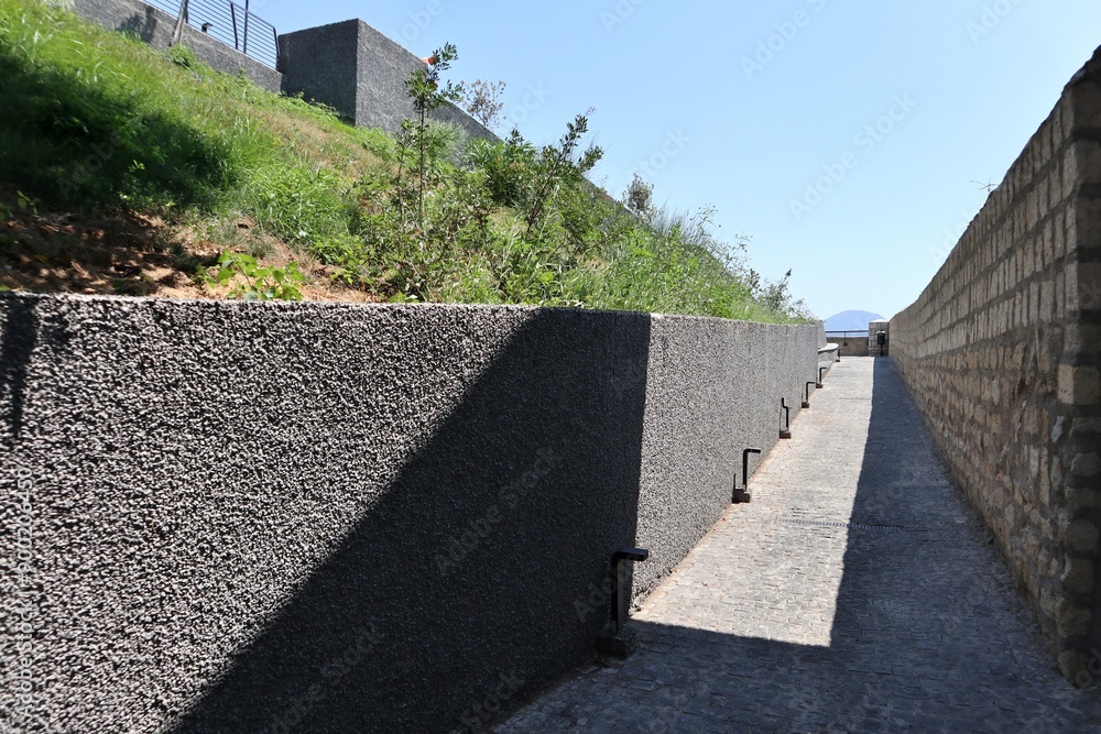 Napoli - Accesso al Belvedere Monte Echia da Rampa Pizzofalcone