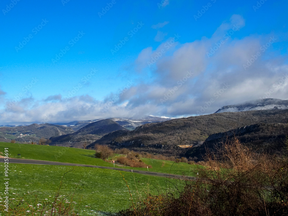 Naklejka premium Panoramic view of the Navarrese Pyrenees in northeastern Spain.