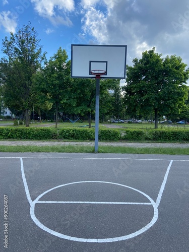 basketball court yard