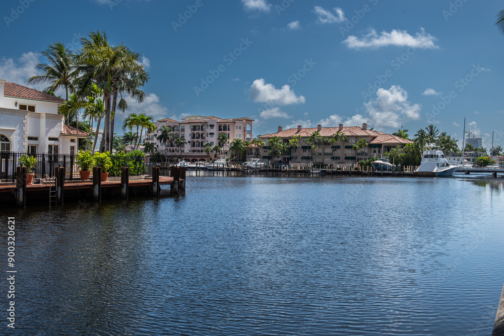 Fort Lauderdale, a residential city close to the beach Fort Lauderdale, a residential city close to the beach