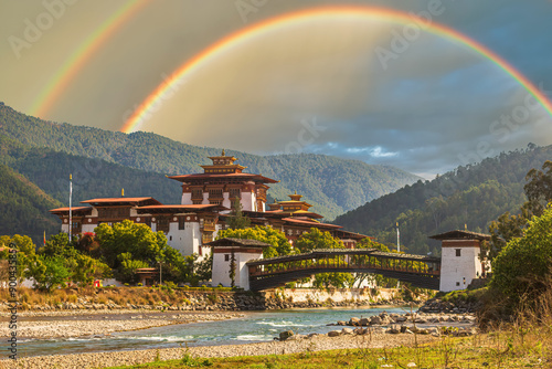 Canvas Print Punakha Dzong at the Mo Chhu river in Bhutan