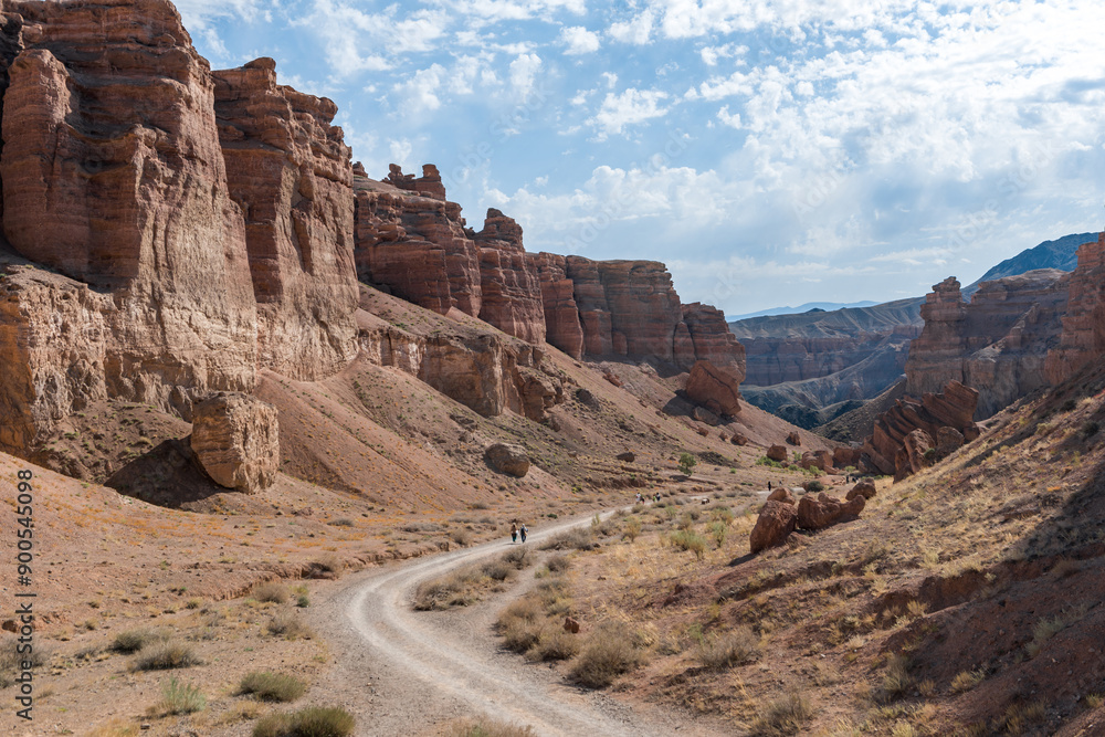 Fototapeta premium Charyn Canyon in Kazakhstan. A sunny day, rocks and a dried-up riverbed